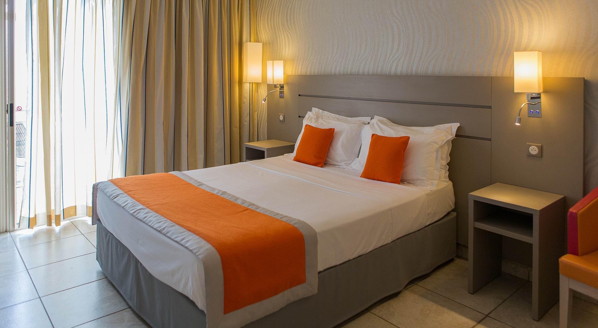 Best Western Plus San Damianu Сартен Экстерьер фото